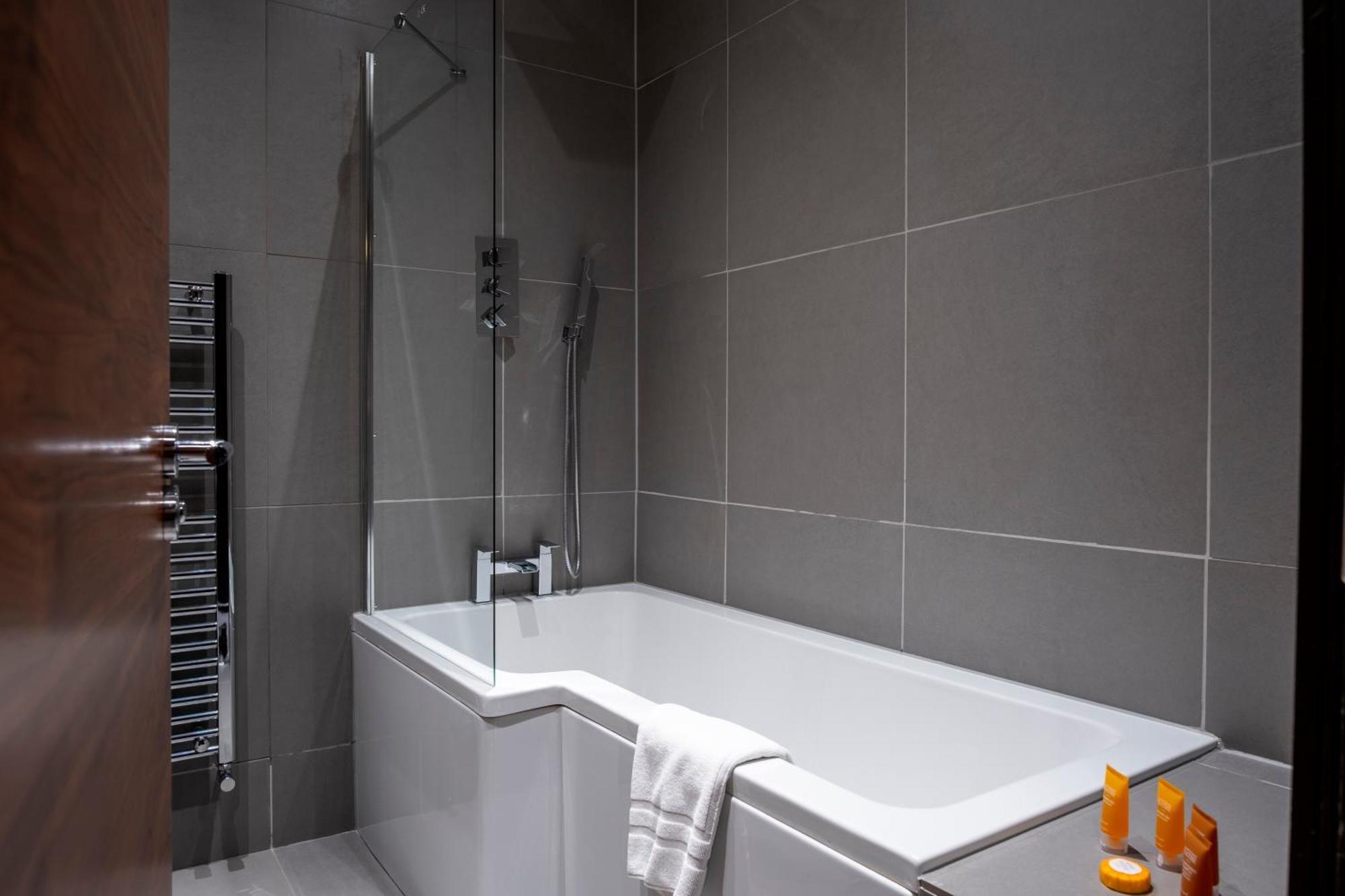 Derwent Manor Boutique Hotel Consett Esterno foto